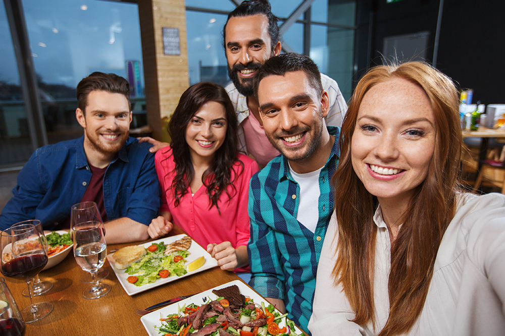 How to Take Better Restaurant Food Photos for Instagram